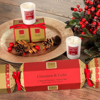 Christmas Cracker  2 pack Cinnamon & Cedar