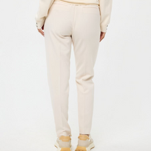 Load image into Gallery viewer, female model with arms down by side wearing esqualo chino trousers in beige colour 
