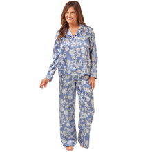 Load image into Gallery viewer, Marsylka Bird Print Satin Pyjamas | Blue
