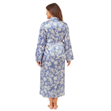 Load image into Gallery viewer, Marsylka Bird Print Satin Wrap
