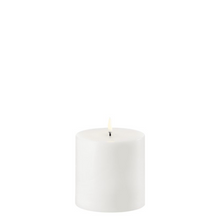 Load image into Gallery viewer, Uyuni LED Pillar Candle Smooth 10.1x10cm
