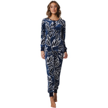 Load image into Gallery viewer, Pastunette Mega Blooms Velvet Lounge Pyjama Set
