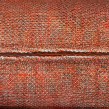 Load image into Gallery viewer, Zip detail of cushions 
