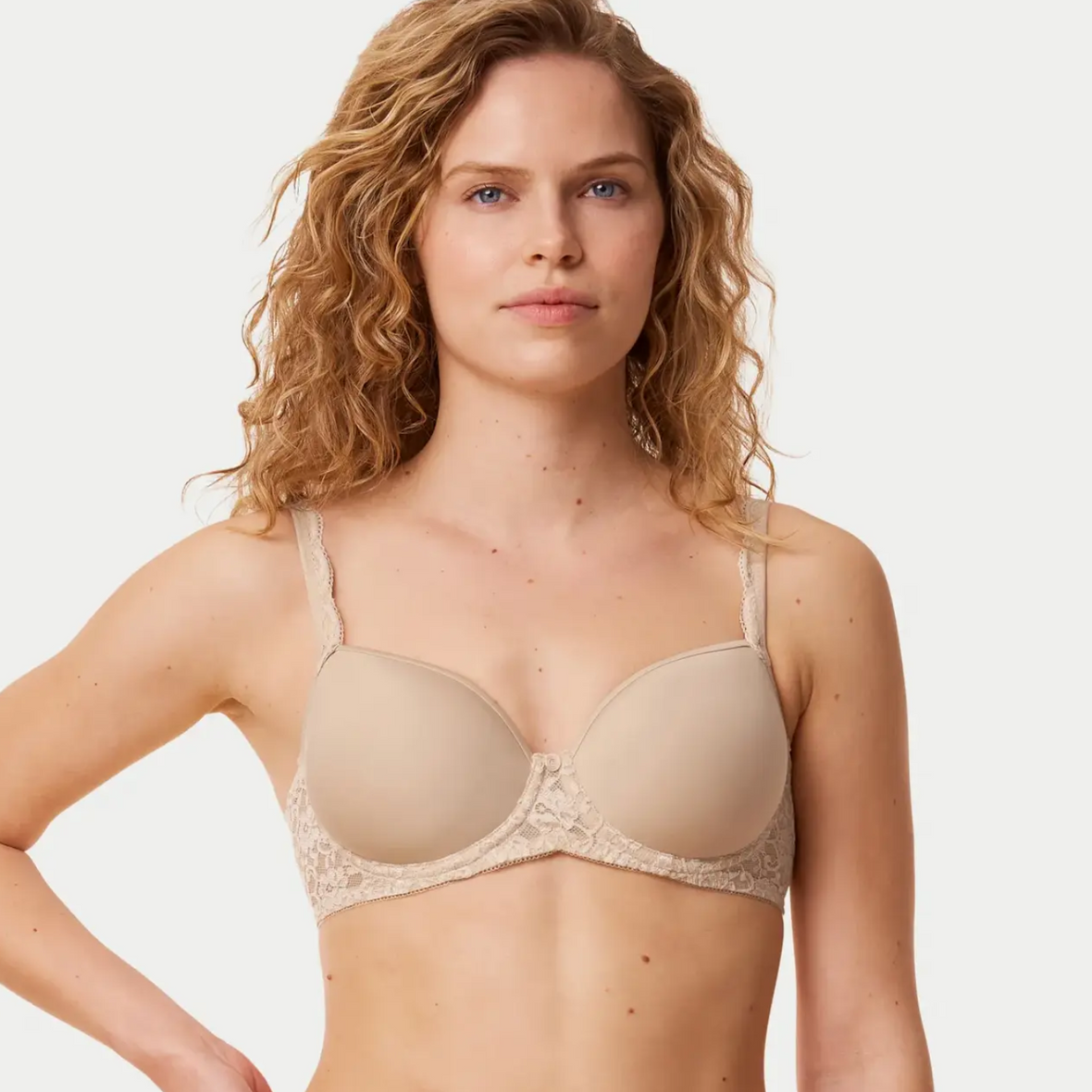 Triumph Amourette Wired Padded Bra | Natural